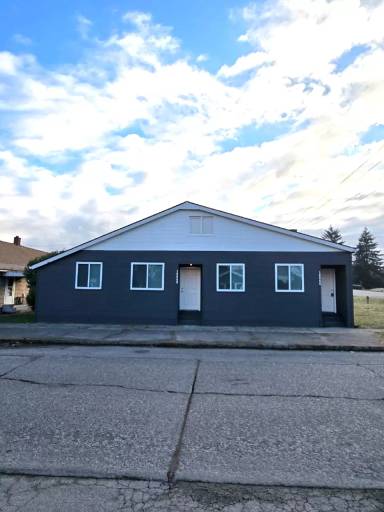 Main picture of 1206 B St