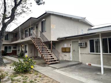 Main picture of 11738 Lemay St