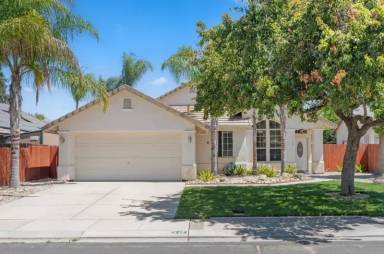 Main picture of 747 Chenin Blanc Dr