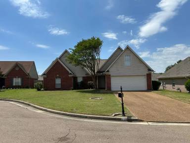 Main picture of 1409 Brimfield Cv