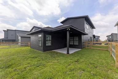 Main picture of 3008 Alpha Wolf Ct