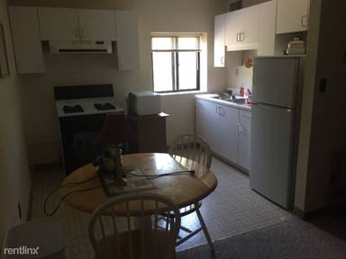 Main picture of 7621 Noblestown Rd