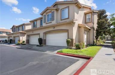Main picture of 401 N Cotswolds Ln