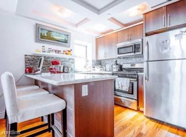 Main picture of 2974 Brighton 5th Pl