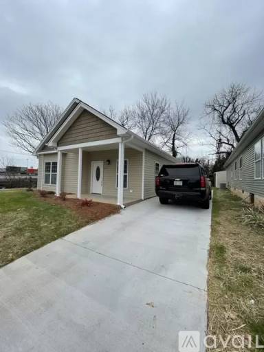 Main picture of 1322 E 1st St