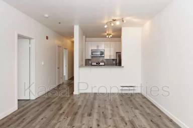 Main picture of 1524 1st Avenue 105 E 16th Street