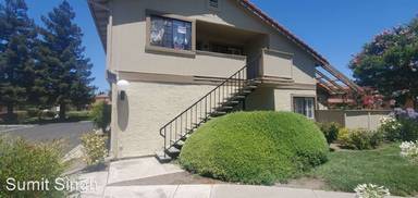 Main picture of 5478 Colony Field Dr