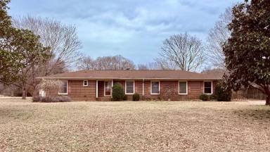 Main picture of 6113 Wall Triana Hwy