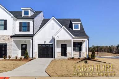 Main picture of 726 Putney Hill Rd