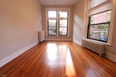 Main picture of 9 Sewall Ave