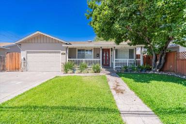 Main picture of 42629 Roberts Ave
