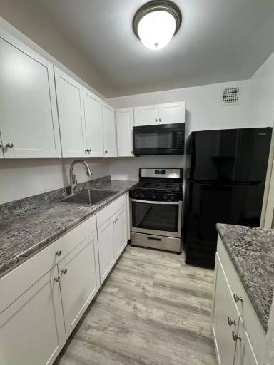 Main picture of 5118 Princess Cir