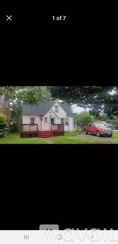 Main picture of 872 S Main St