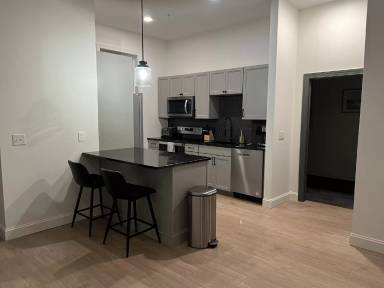 Main picture of 425 Prospect Ave