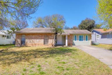 Main picture of 5847 Cliffmont Dr