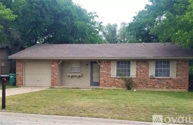 Main picture of 629 Apollo Dr