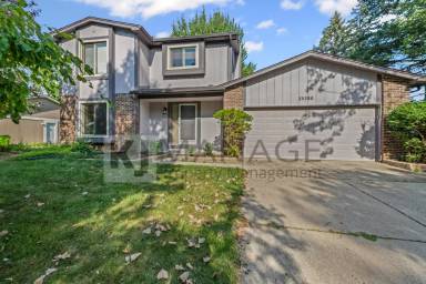 Main picture of 25286 Buckminster Dr