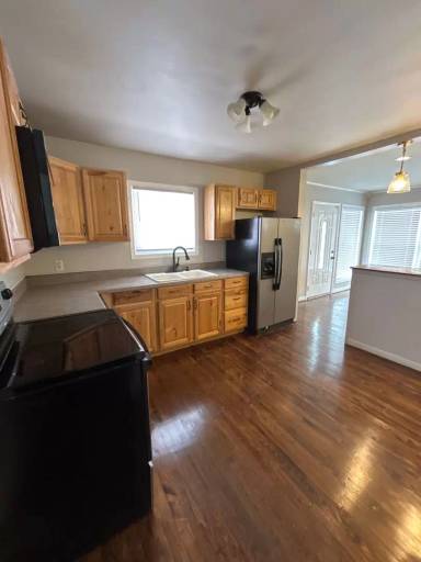 Main picture of 3127 Oliver Rd NE