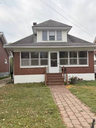 Main picture of 106 Oxford Pl