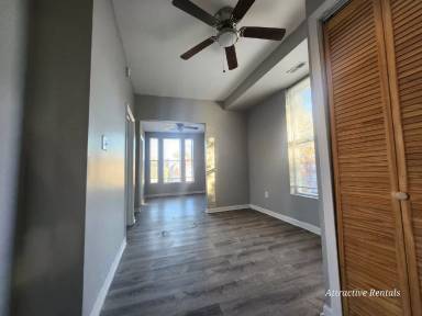Main picture of 7134 S Cornell Ave