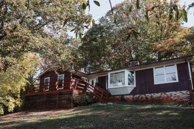 Main picture of 3139 Stony Point Rd