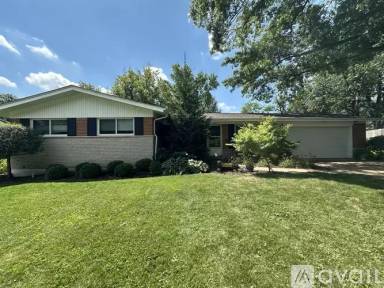 Main picture of 11160 Clarissa Dr