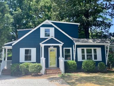 Main picture of 8861 Devon St