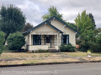 Main picture of 819 D St