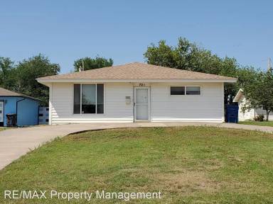 Main picture of 724 E Park St