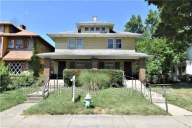 Main picture of 3532 N College Ave