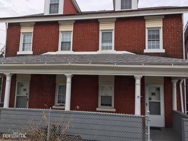Main picture of 126 Ferry St