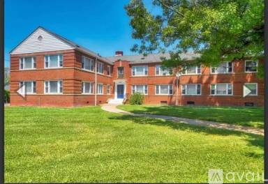 Main picture of 25941 Lake Shore Blvd