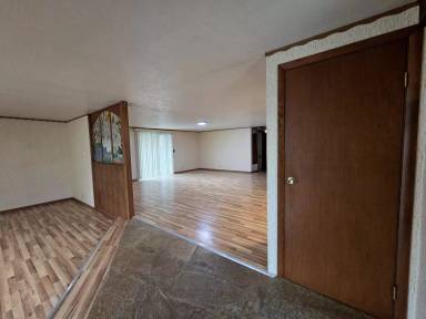 Main picture of 1711 N Allen Ave