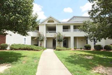 Main picture of Spring Forest Condos