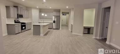 Main picture of Caelum Dr