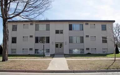 Main picture of 535 Jefferson St SE