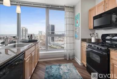 Main picture of 310 S Canal St
