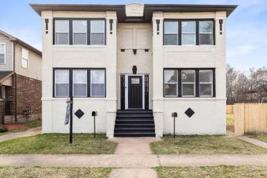 Main picture of 560 Rhode Island St