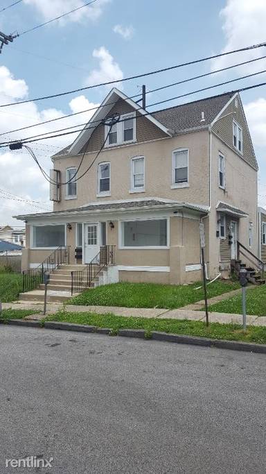 Main picture of 401 403 Church Ln