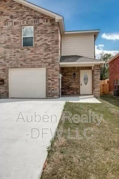 Main picture of 905 Parkplace Rdg