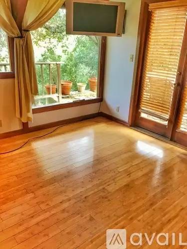 Main picture of 1164 Bonilla Dr