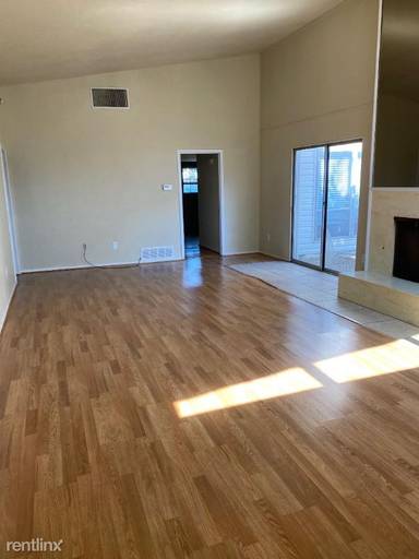Main picture of 7016 Briarmeadow Dr