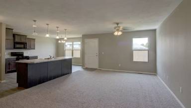 Main picture of 5517 W Yew St