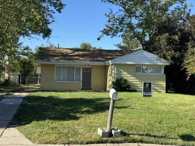 Main picture of 490 Kingston Ave