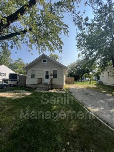 Main picture of 722 Stirling St