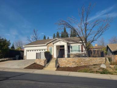 Main picture of 1008 Kirby Ct