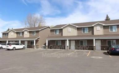 Main picture of 101-161 Lincoln Dr Townhouses