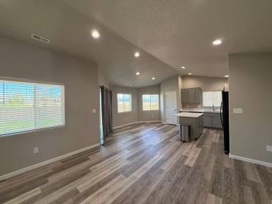 Main picture of 153 S Stardust Cir