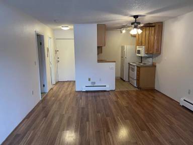 Main picture of 3150 Iris Ave