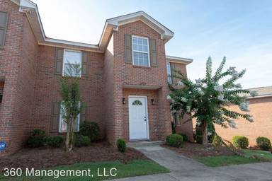 Main picture of Donahue Crossing Condominiums